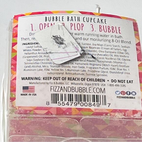 Bath Fizzy Rainbow Bubble Sherbet Cupcake Bath Time Accessories New in Box - Picture 2 of 8